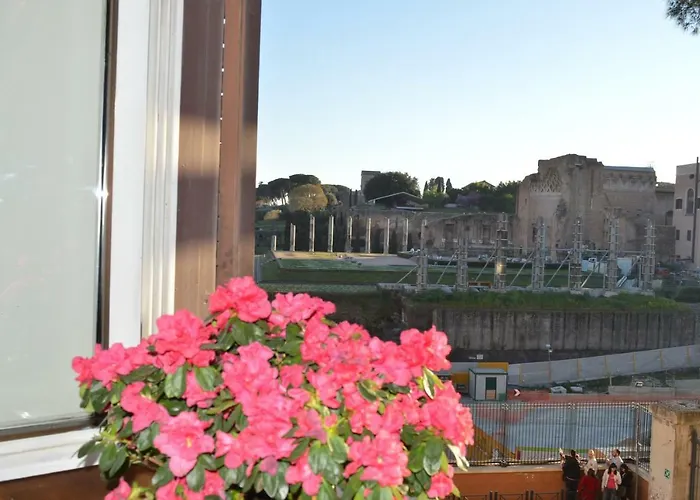 Апартаменты Balcony Colosseum View